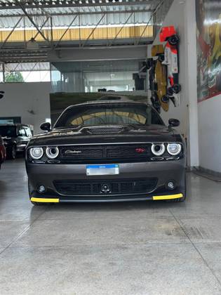 DODGE CHALLENGER 6.2 V8 HEMI GASOLINA SRT JAILBREAK TORQUEFLITE